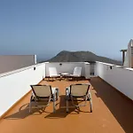 One Bedroom Zen With Great View, Pool, Wifi Apartament *