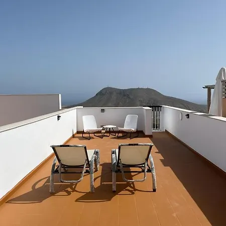 One Bedroom Zen With Great View, Pool, Wifi Apartment *